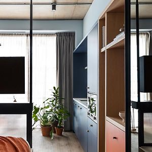 Studio met een King Size Bed